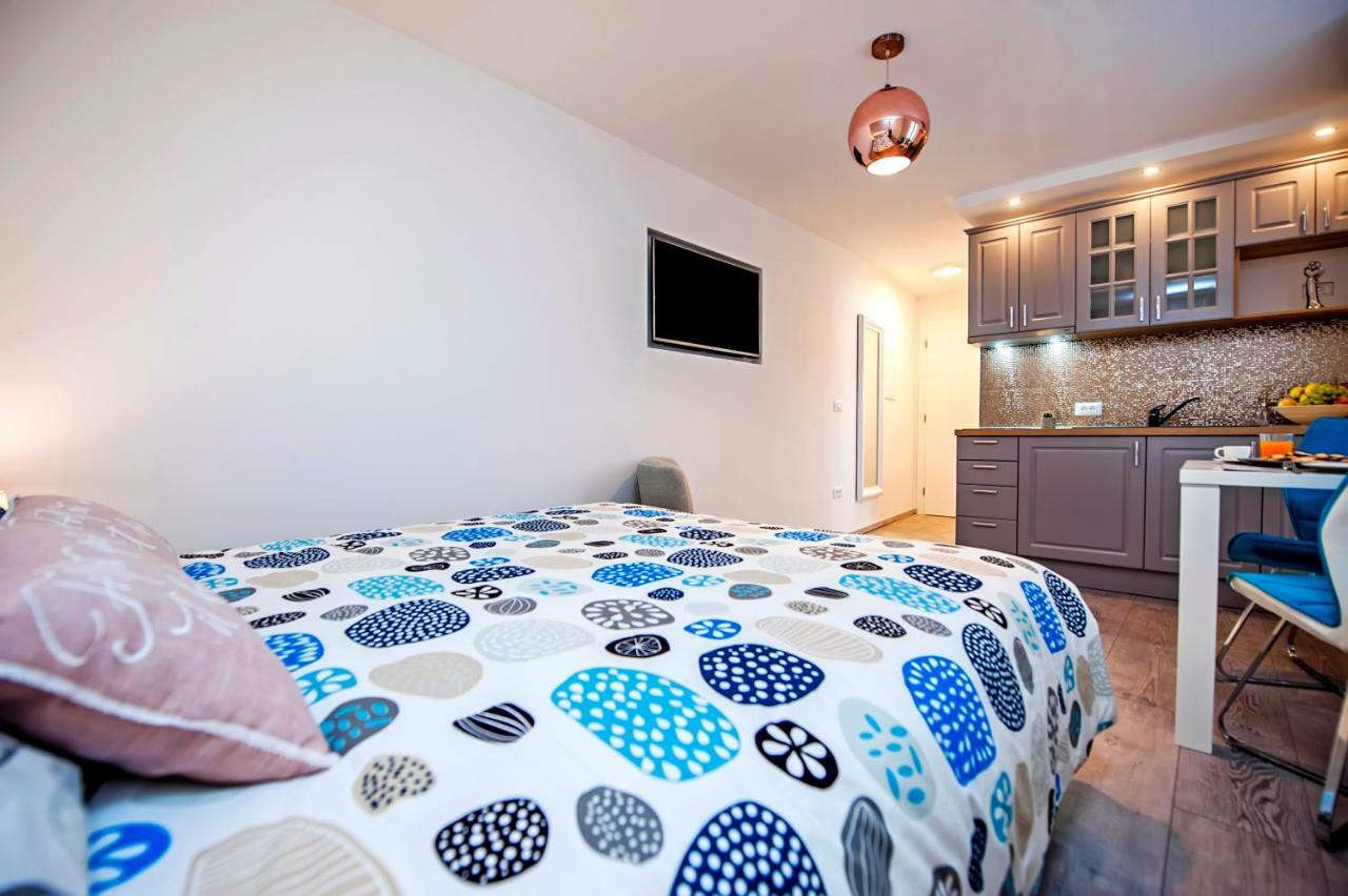 Studio Apartment Kris Rovinj Extérieur photo